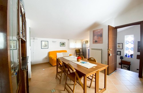 Ortona Apartment | Sole Luna - Three Bedroom Apartment, Sleeps 7