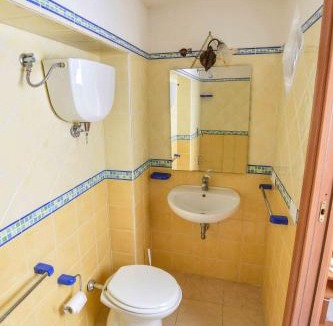 Le Forna Apartment | SOLEMAREPONZA Camere Circe - Le Piscine Naturali