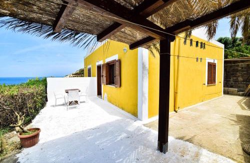 Le Forna House | SOLEMAREPONZA Casa il Bacio del Sole