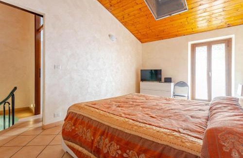 Casale Monferrato Apartment | Solo per oggi! Zen House nel Centro con Free Parking e Check-In 24 7 - Vicino alla Stazione del Treno e dei Bus - Con Netflix & DisneyPlus e Aria Condizionata