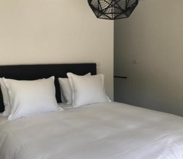 Montegrosso dʼAsti Bed & Breakfast | Sotto La Vigna Charm Stay Adults only vacation Bed and breakfast room