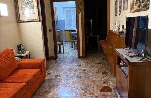 Cormano Apartment | Spacious and bright three-room apartment 10 minutes from Milan- spazioso e luminoso 3 locali a 10 min da Milano