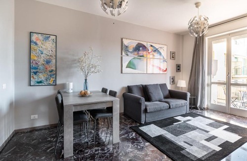 Arenzano Apartment | Spacious apartment 4 min to the beach