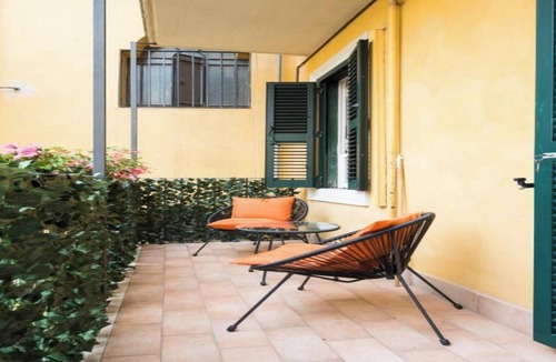 Prati Apartment | Spacious Apartment Near Vatican and Rome's Historic Center