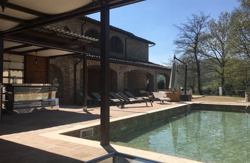 Valtopina House | Spacious Countryside Escape