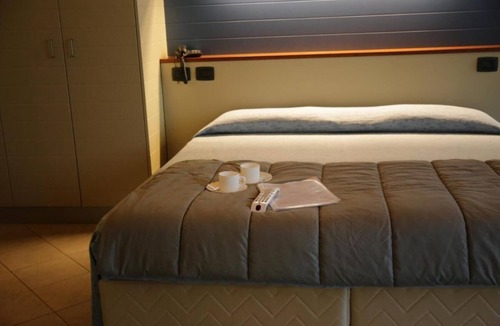 Alba House | Spacious double room in Alba