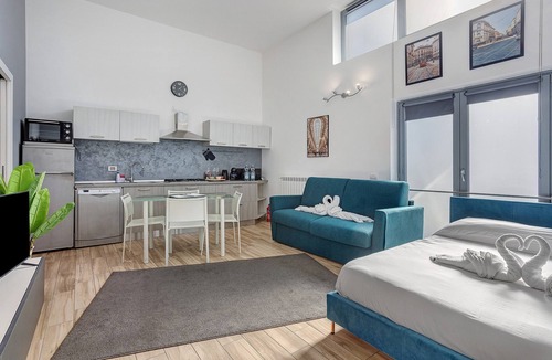 Barona Apartment | Spacious Navigli Milan Apartment for Families & Groups – Fast Wi-Fi, AC, Metro M2
