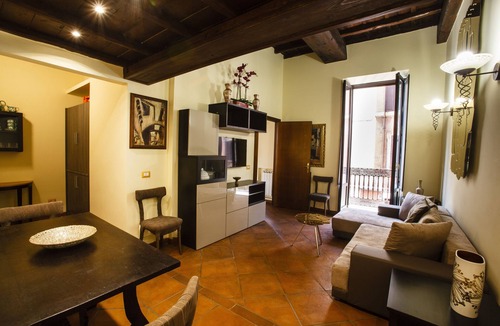 Rione III Colonna Apartment | Spagna Luxury Apartment