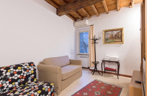 Rione VIII Sant'Eustachio Apartment | Spagnoli Quiet Apartment