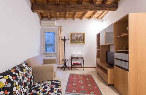 Rione VIII Sant'Eustachio Apartment | Spagnoli Quiet Apartment