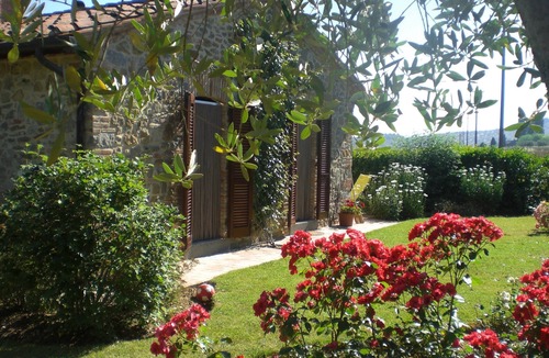 Panicale Apartment | SPECIAL RATES! Villa Apartment. Private Pool. Mirabella Lake Trasimeno. Refunds