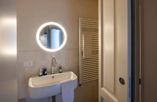 Mondolfo Apartment | Spend your vacation in this cozy apartment in Modolfo.