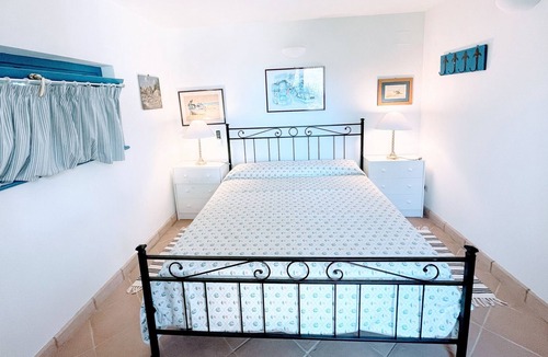 Strettura Apartment | Spoleto Splash:casa Piscina/slps 4/wifi/dishwasher - very pretty setting nr pool