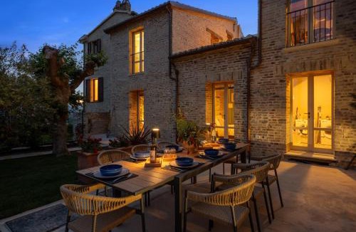 Barchi Villa | Stadthaus Felix Convivium