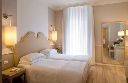Naples City Centre Hotel | Starhotels Terminus