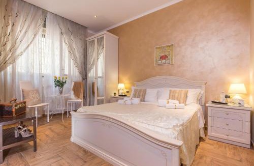 Universita House | Starry Rome Guest House