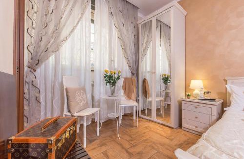 Universita House | Starry Rome Guest House