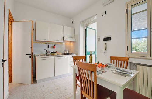 Defensola Apartment | Stella Marina Apartment 2, Vieste, Italy