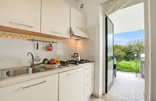 Defensola Apartment | Stella Marina Apartment 2, Vieste, Italy