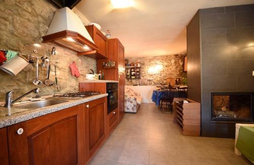 Roccacaramanico House | Stone House in Majella Park