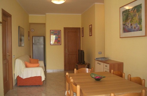 Marina di Pisciotta Apartment | Strandnahe Wohnung in Pisciotta mit Grill by Interhome
