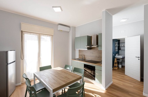 Margherita di Savoia Apartment | Street View Apartment