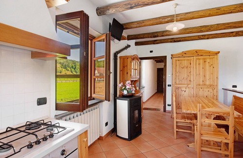 Sassello Apartment | Studio Apartment 'Ant Ra Prina Chiaro Pino' with Mountain View and Shared Garden