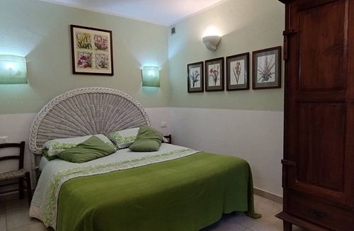 Tuscania Apartment | Studio Apartment 'Villa Maria Ortensia - Monolocale' with Private Garden and Air Conditioning