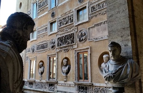 Trastevere Apartment | Studio apartment with pool in Trastevere