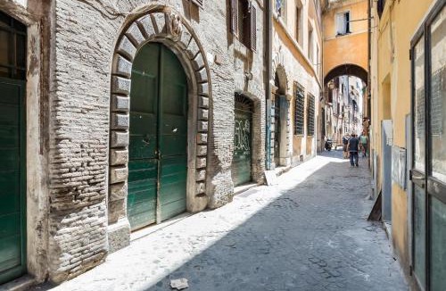 Rione VI Parione Apartment | STUDIO CAPPELLARI