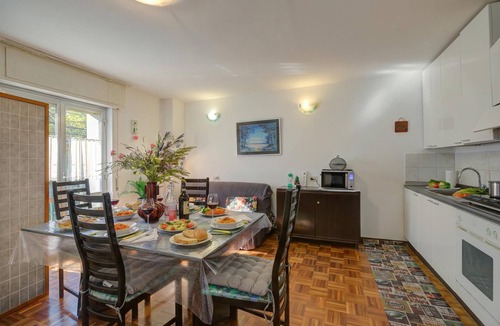 Sauze d'Oulx Apartment | Studio Saturno 23 in the city center, Sauze d'Oulx, Italy