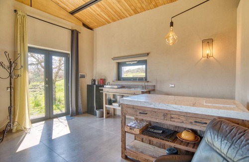 Castell'Azzara Apartment | Studio - studio apartment with kitchenette - in the Tuscan countryside