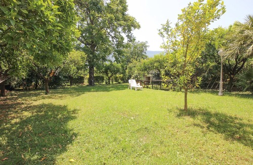 Nocera Superiore Apartment | Stunning apartment in Nocera Superiore with WiFi
