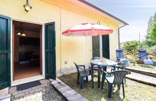 Preci Apartment | Stunning apartment in Todiano di Preci