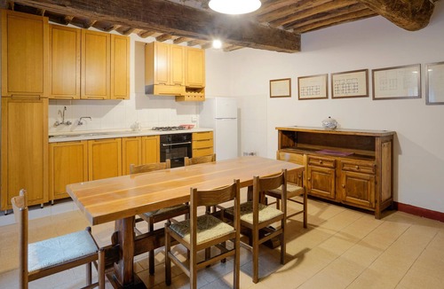 Simignano Apartment | Stunning apartment in Ancaiano