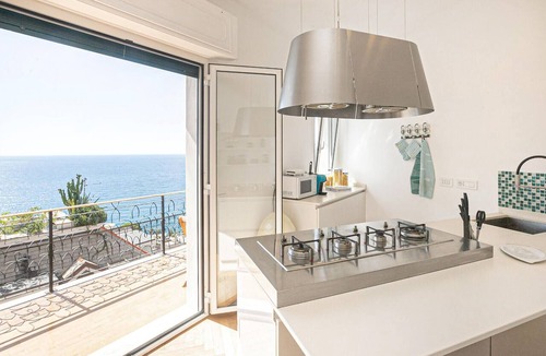 Bogliasco Apartment | Stunning apartment in Bogliasco with WiFi