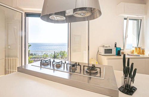 Bogliasco Apartment | Stunning apartment in Bogliasco with WiFi