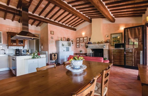 Montagnano House | Stunning home in Monte San Savino (AR) with WiFi