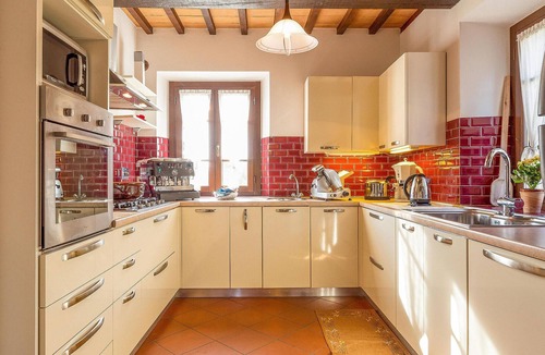 Chiusi House | Stunning home in Chiusi