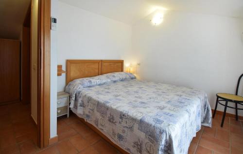 Pescia Romana House | Stunning Home In Pescia Romana With Swimming Pool