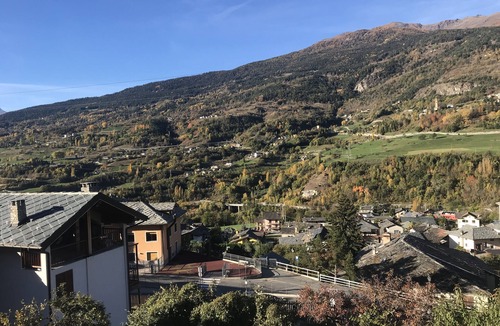 La Cretaz-Roisan House | Stunning place with awesome Terrace view right on the Mountains.Easy for travel.