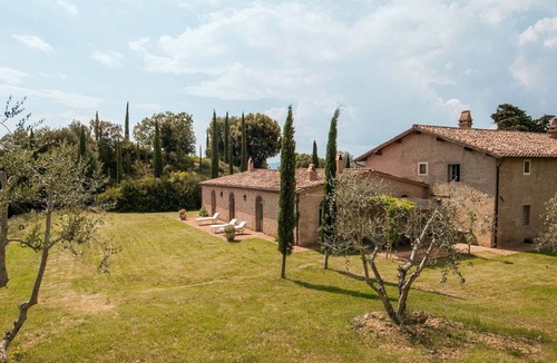 Camigliano Villa | Stunning private villa for 16 guests with private pool, WIFI, A/C, TV and panoramic view