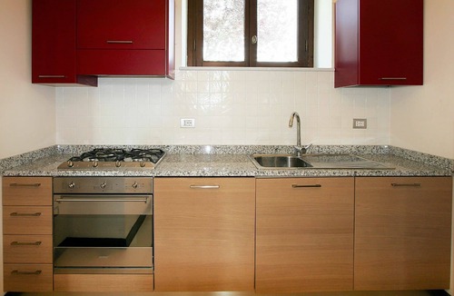 Sarezzano Villa | Stunning private villa with hot tub, WIFI, private pool, A/C, TV, terrace and pets allowed
