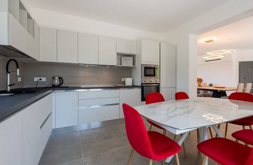 Soglio Villa | Stunning private villa for 8 people with WIFI, A/C, hot tub, TV, terrace and panoramic view