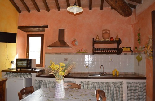 Seggiano Villa | Stunning private villa with private pool, A/C, WIFI, patio and pets allowed, close to Montalcino