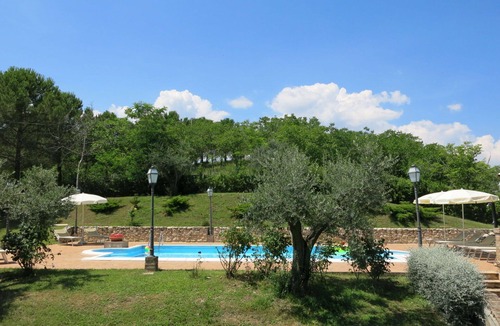 Penne House | Stunning private villa for 10 people with private pool, WIFI, A/C, TV, patio and pets allowed