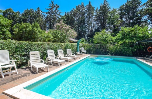 Casenuove Villa | Stunning private villa with A/C, WIFI, private pool, TV, patio, pets allowed and panoramic view
