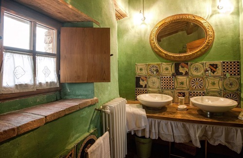 Pienza Villa | Stunning private villa with private pool, WIFI, A/C, veranda and parking, close to Montalcino