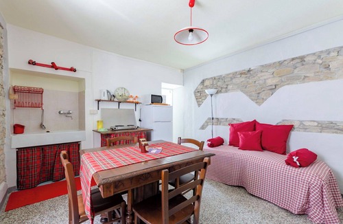 Ponzone House | Stunning private villa with private pool, WIFI, TV, patio, pets allowed and panoramic view