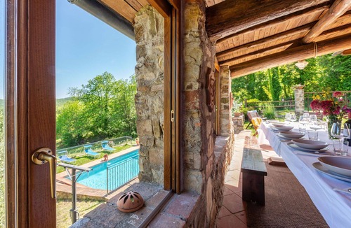 Massa Marittima House | Stunning villa for 11 people with WIFI, private pool, TV, terrace and pets allowed